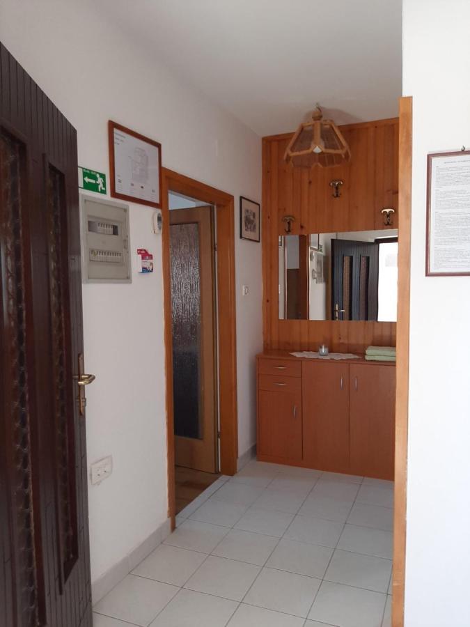 Apartments Grozdana Crikvenica Exterior photo
