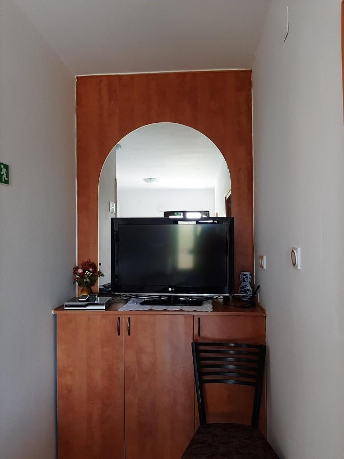 Apartments Grozdana Crikvenica Exterior photo
