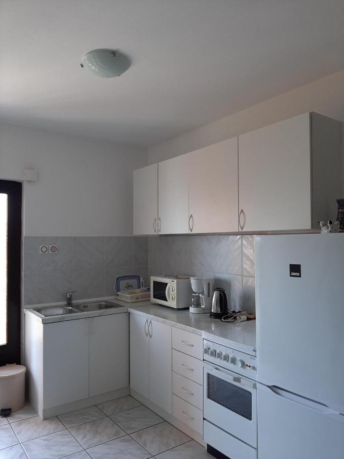 Apartments Grozdana Crikvenica Exterior photo